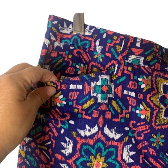 Lands End Chino Pants Mid-Rise Straight Leg Colorful Aztec Tile Print Size 8 New - Picture 8 of 12